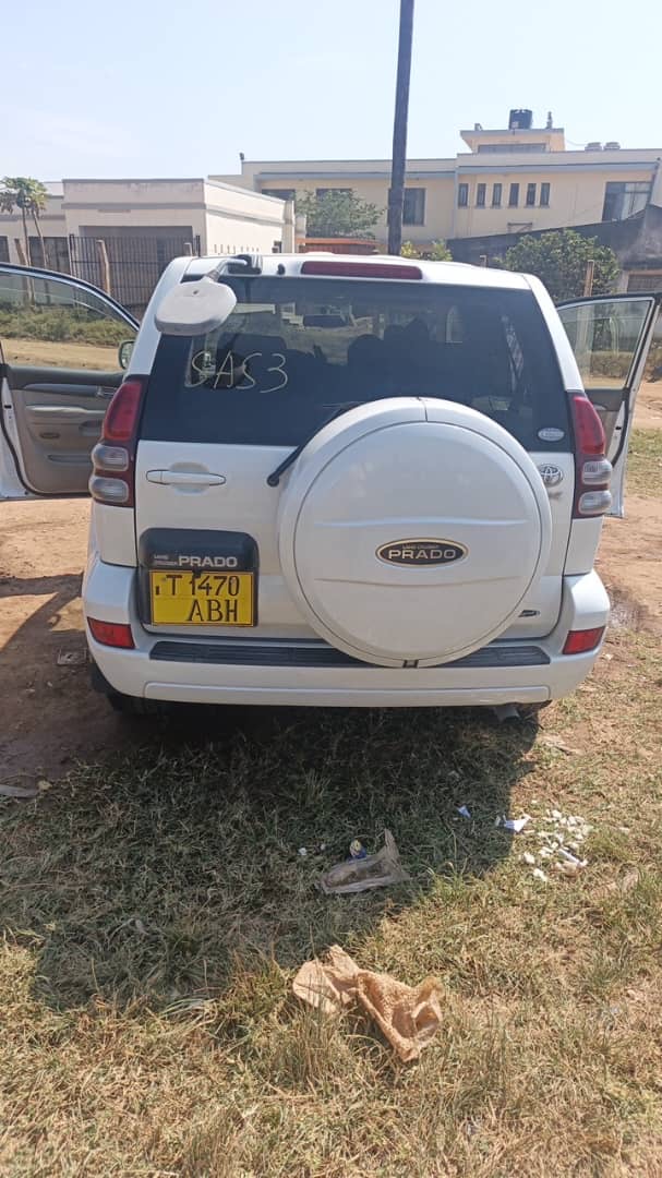 TOYOTA Land Cruiser Prado