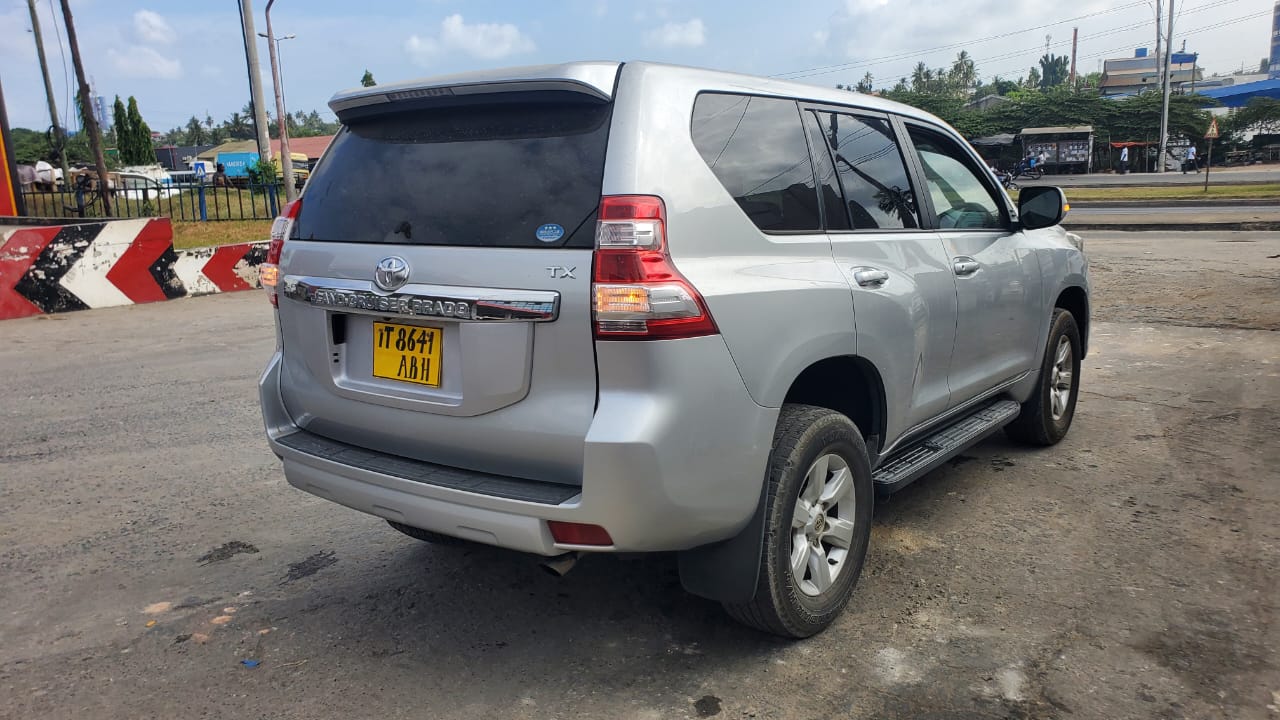 Toyota Land Cruiser Prado